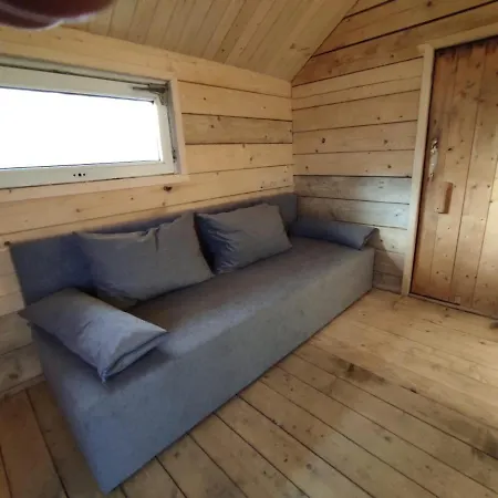 Domki Przystan Holiday home Kryspinow